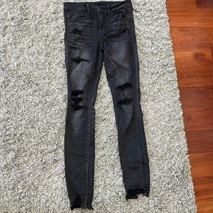 American Eagle Faded Black Ripped Jegging Size 8 X-Long